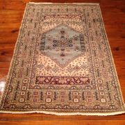 Elegant Kayseri Wool Weave