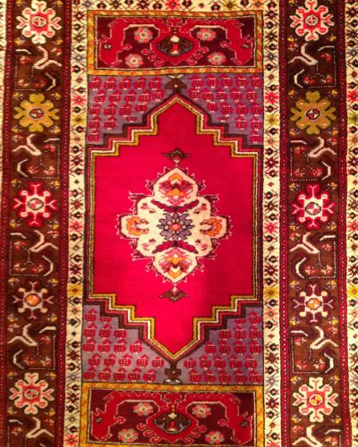 Handwoven Kirsehir Rug