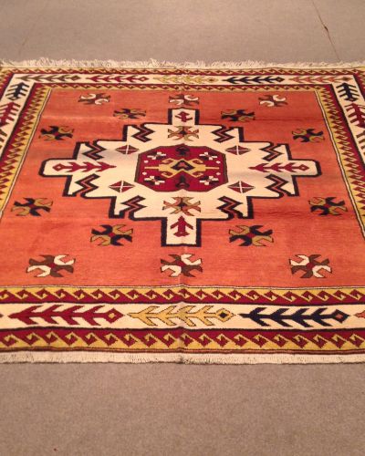 Classic Kars Wool Rug