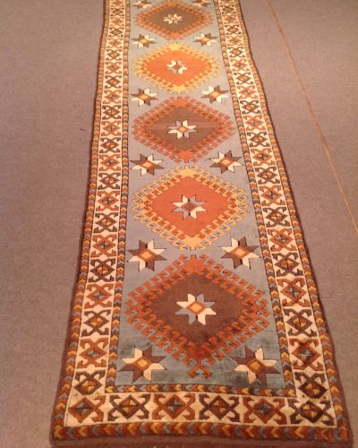 Elegant Carpet Runner