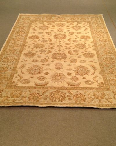 Handcrafted Usak Design