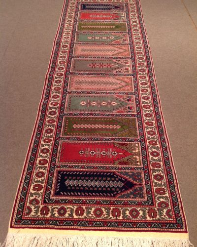 CARPET RUNNER 629