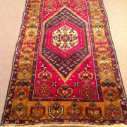 Classic Yahyali Wool Rug