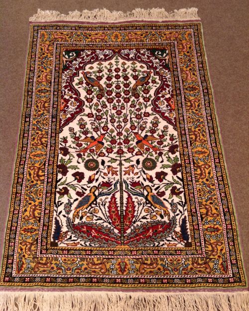 Filos Artisan Wool Rug