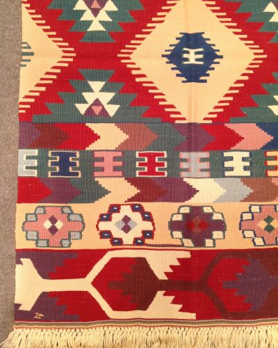 Classic Kilim Weaving